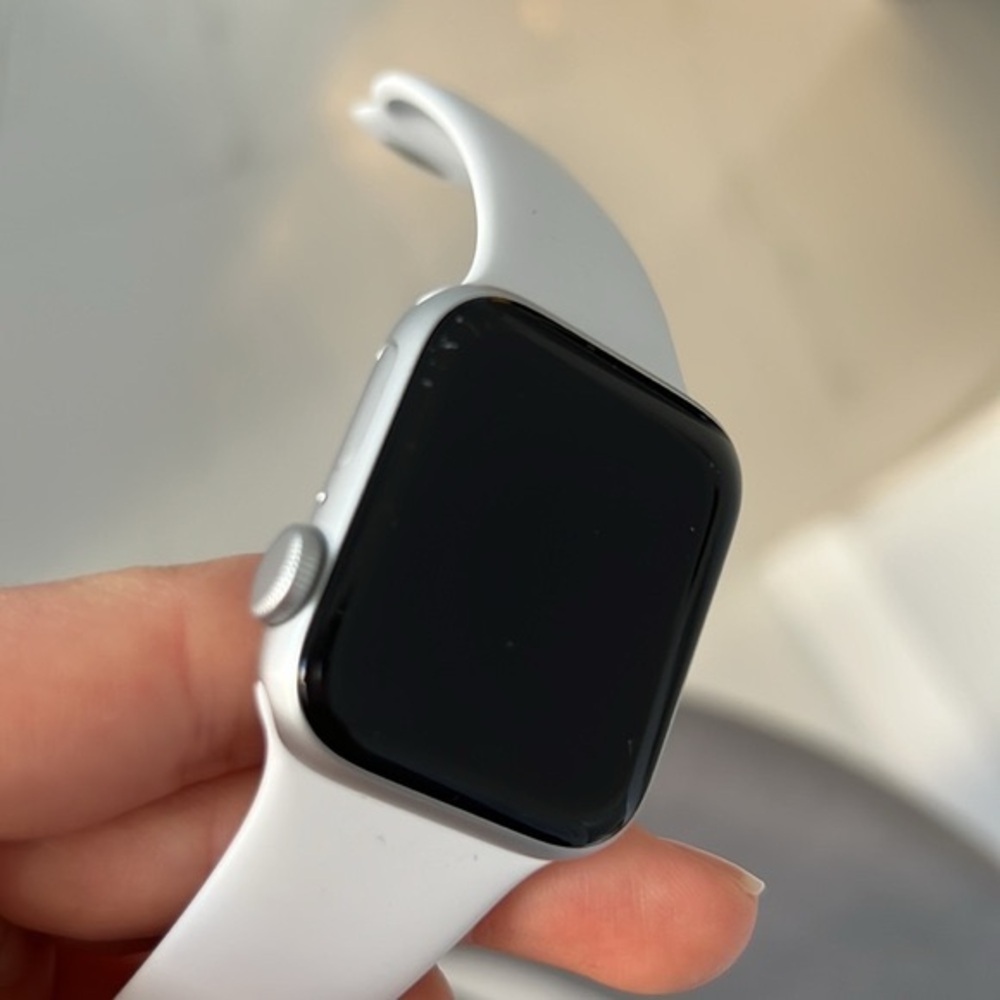 Apple Watch brand new never used without box comes with charger cord